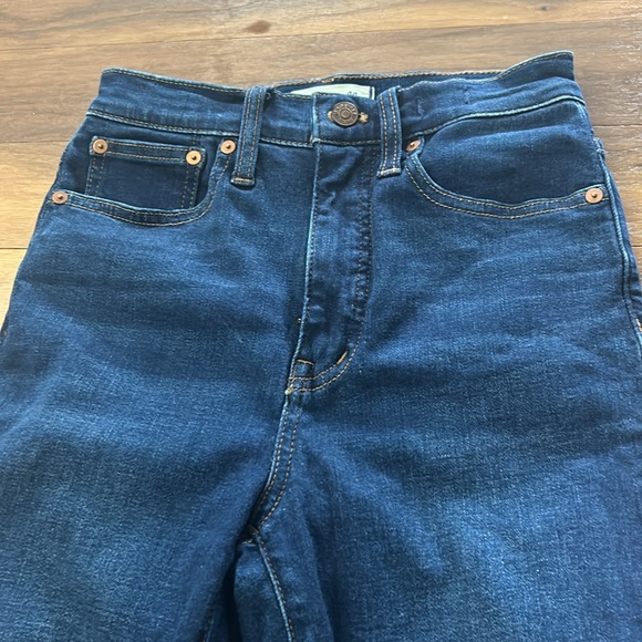 Madewell NWOT Skinny Flare Jeans in Dark Wash Size 24! - Picture 4 of 4